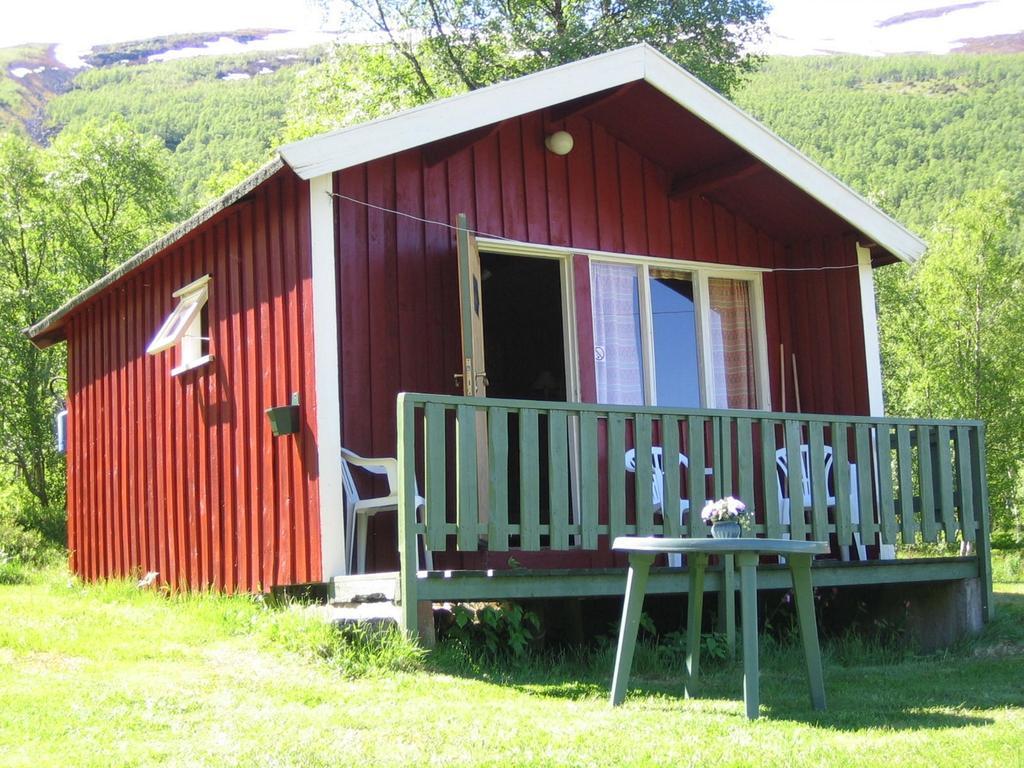 Solvang Camping Hotel Eidsdal Quarto foto
